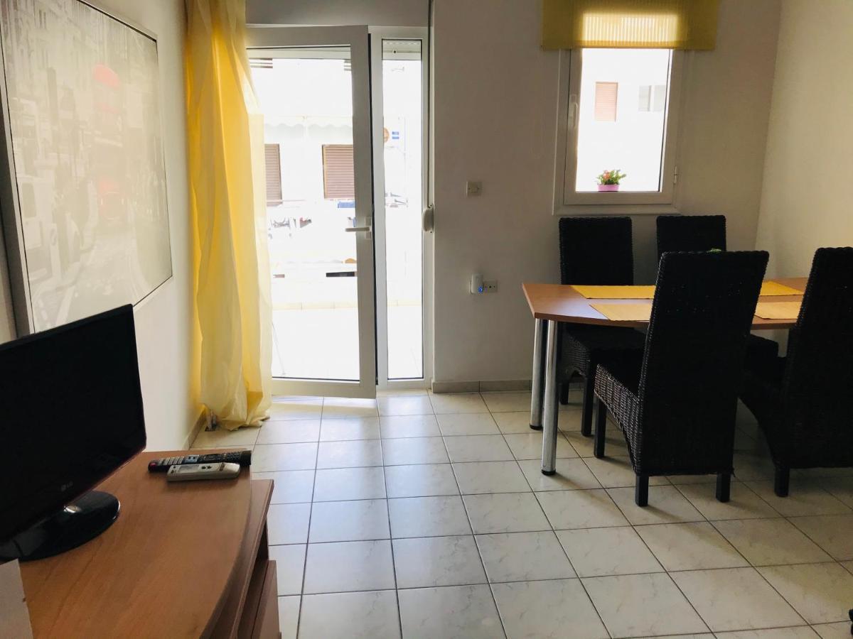 Korona Beach Apartments I Rethymno  Екстер'єр фото
