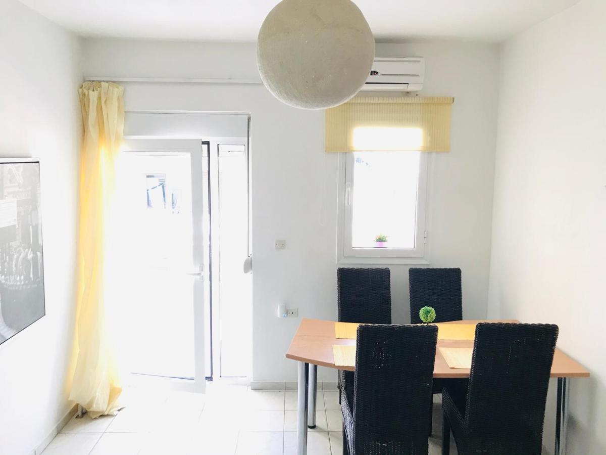 Korona Beach Apartments I Rethymno  Екстер'єр фото